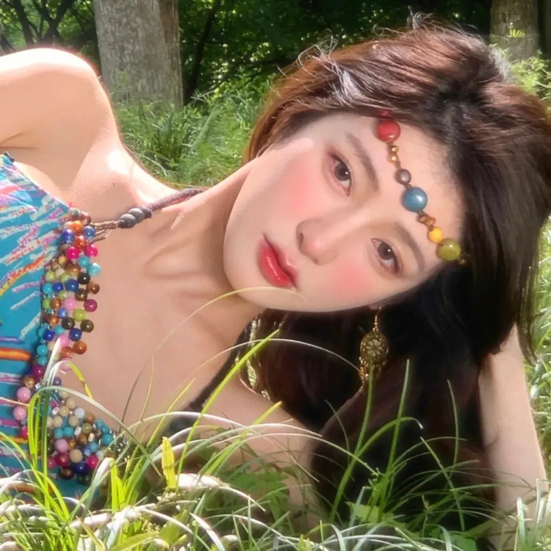 行走的鸡毛掸子